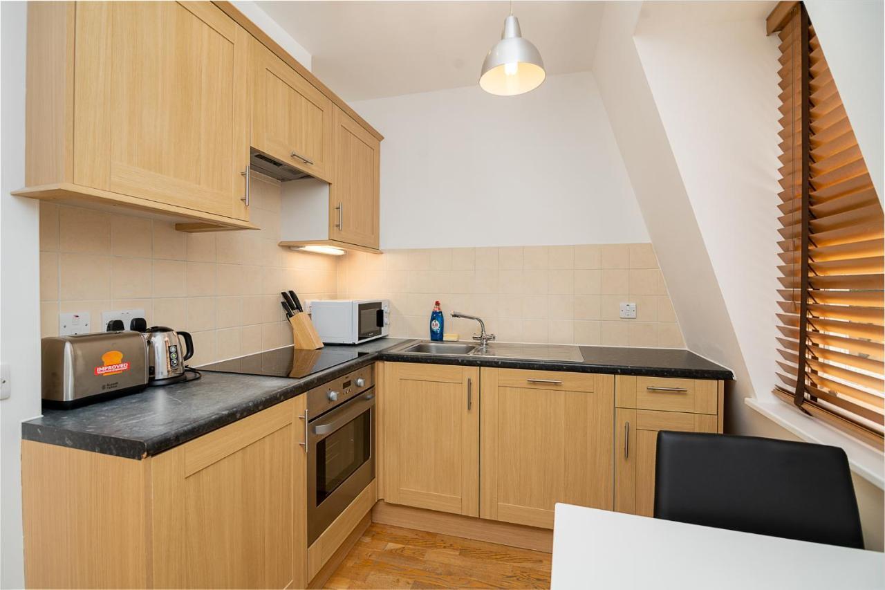 Modern 1 Bed Flat For Up To 2 People In Holborn, London With Free Wifiアパートメント エクステリア 写真
